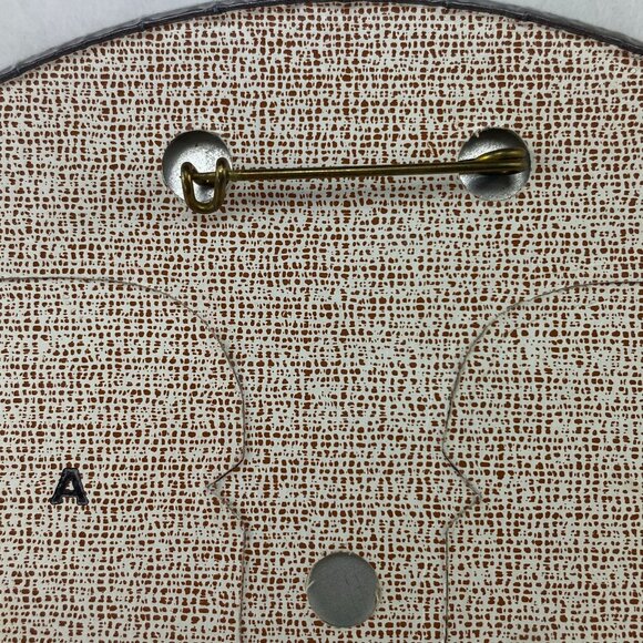 Vintage Springbok Hallmark 6 Inch Owl Pinback Button The Answer Is NO - Picture 5 of 7